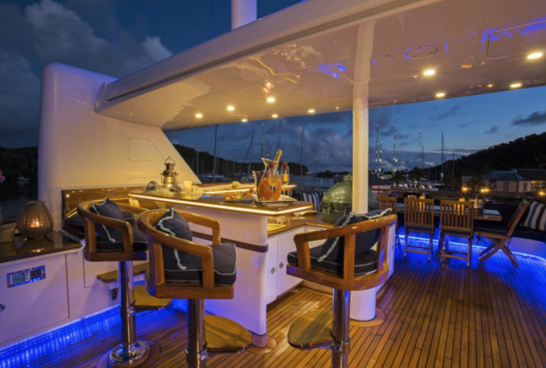 Image for article $1 million price reduction on 42.5m Capricorn