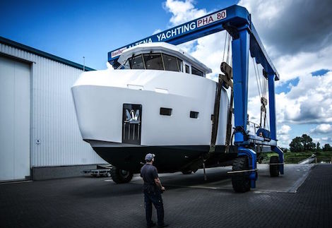 Image for article Lynx yachts unveils 20m YXT support vessel