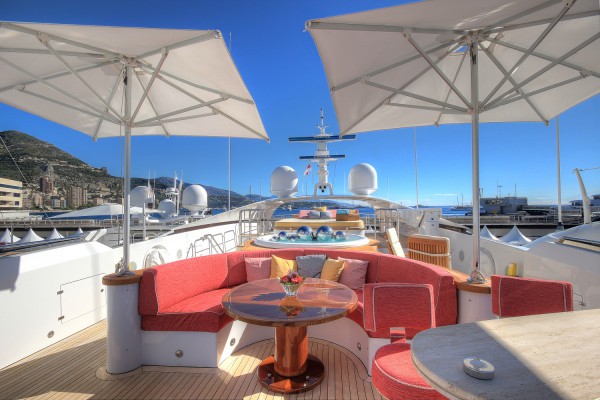 Image for article €4.4 million price reduction on 46.6m ‘Balista’
