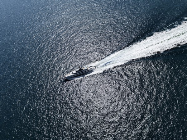 Image for article Galactica Super Nova's Atlantic crossing