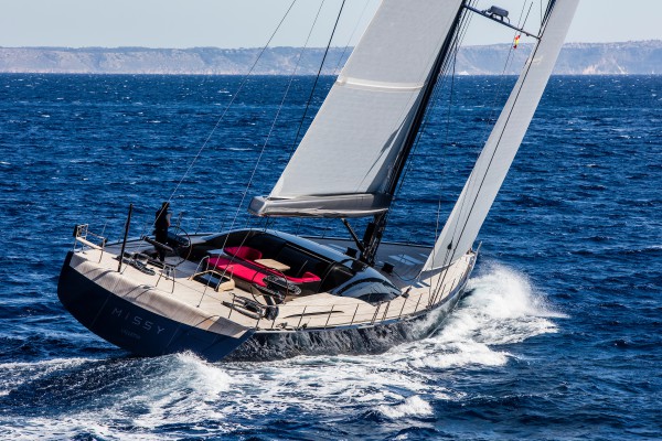 Image for article Vitters delivers 33m performance sailing yacht ‘Missy’