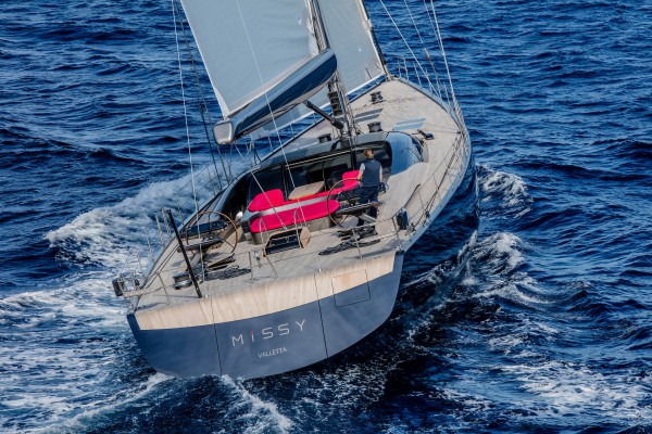 Image for article Vitters delivers 33m performance sailing yacht ‘Missy’