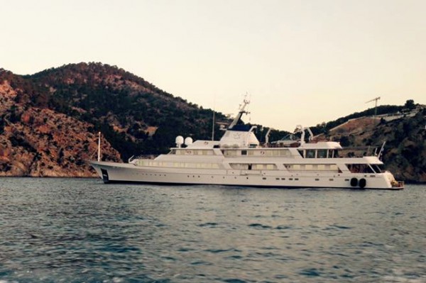 Image for article 60.6m Feadship hits the market