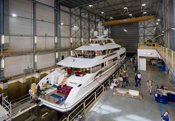 Image for article 50m M/Y Home hits the water