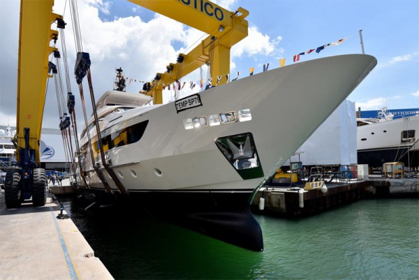 Image for article Sanlorenzo launches 38m M/Y Sim Sim