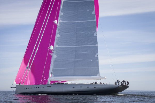 Image for article Glasses raised for superyacht Pink Gin VI