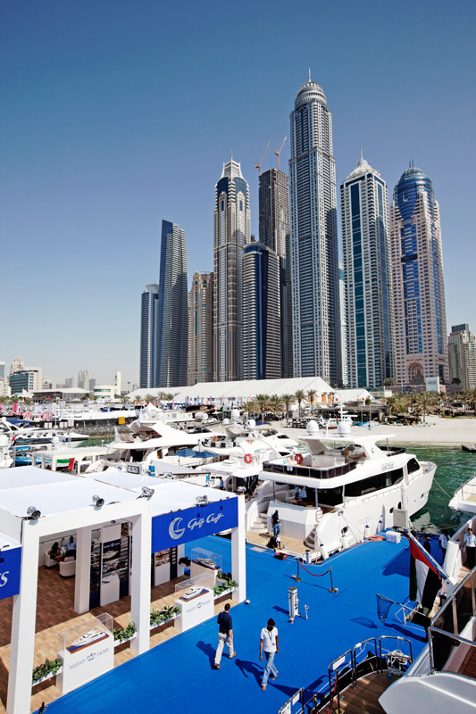 Image for article Boat shows, champagne and canapés