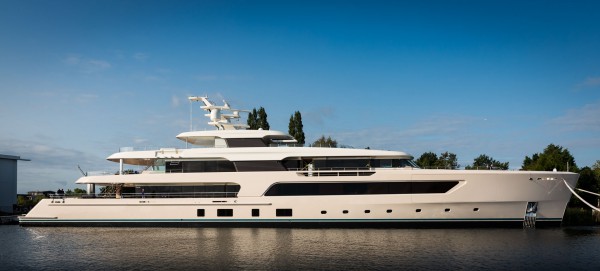 Image for article A glimpse of Feadship's hull #696