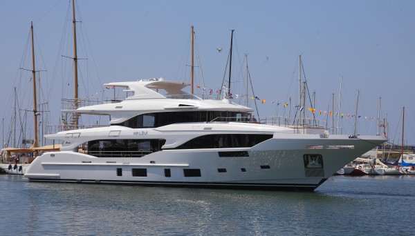 Image for article Benetti, the busy builder