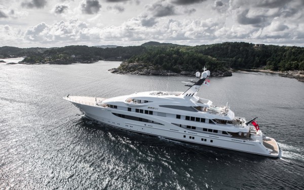 Image for article Lurssen's 85m 'Areti' at MYS