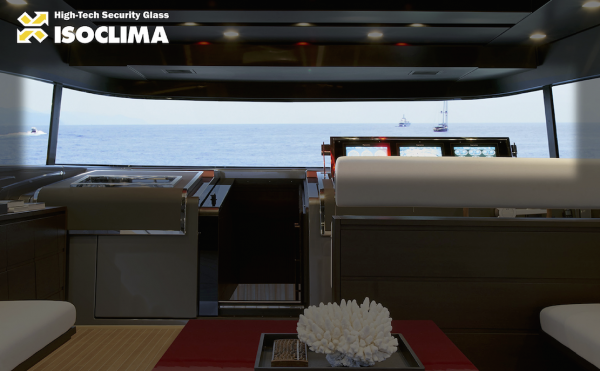 Image for article Isoclima debuts extra-large marine window