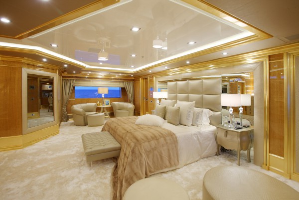 Image for article Benetti’s 59.3m Lady Luck sold