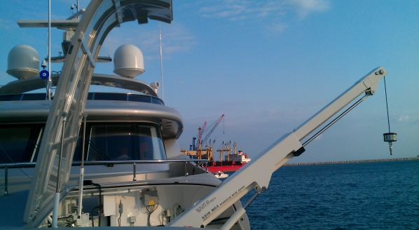 Image for Superyacht cranes with 2:1 strength-to-weight ratios