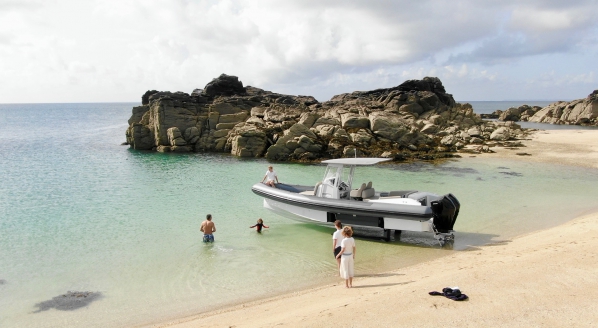Image for Iguana Yachts announces latest amphibious RIB model