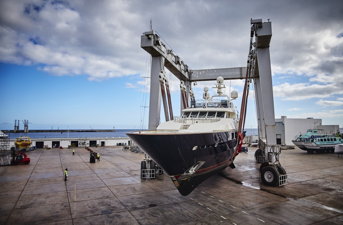 superyacht marina lanzarote