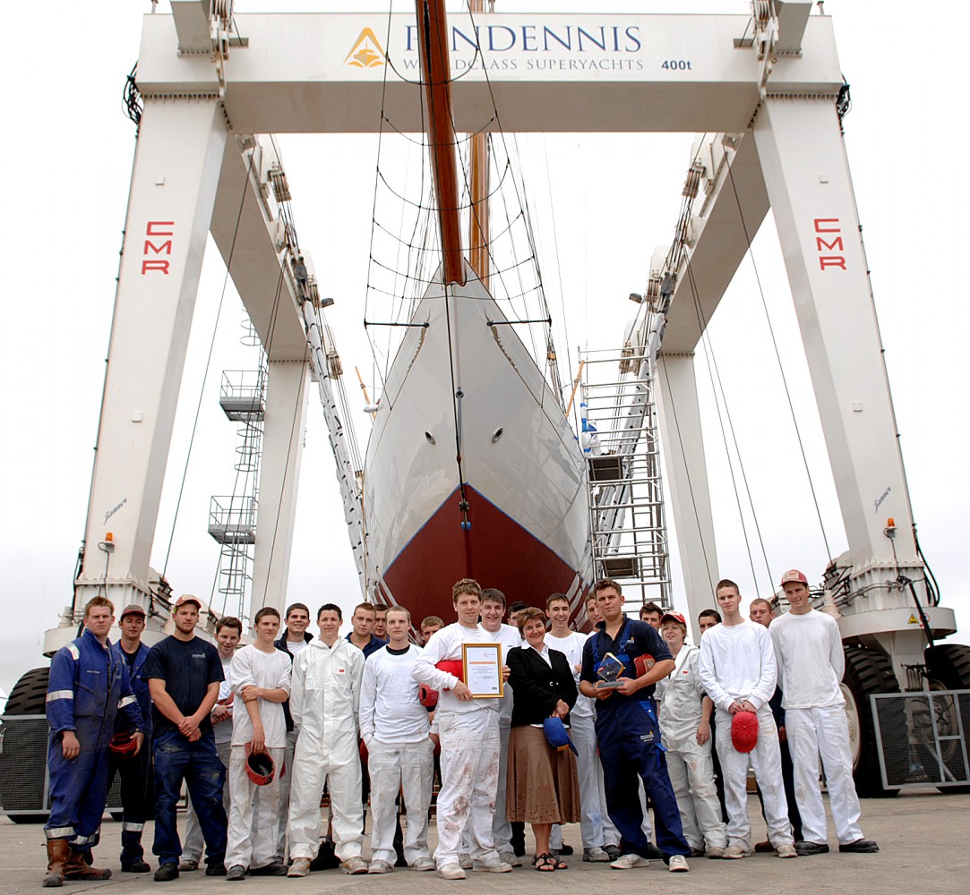 pendennis superyachts jobs