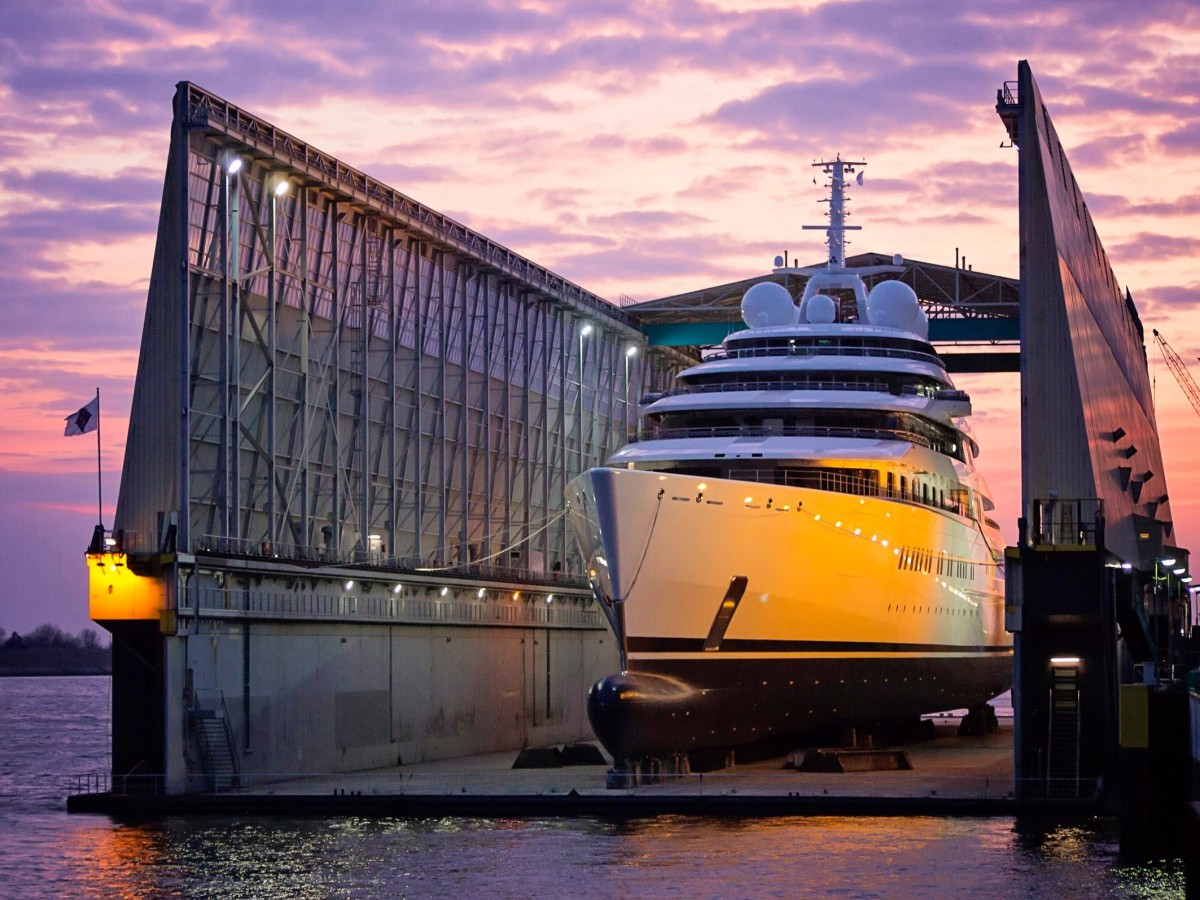 inside eclipse yacht