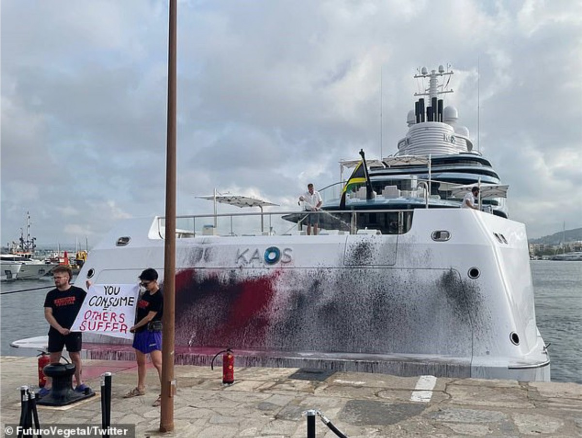 super yacht kaos vandalised