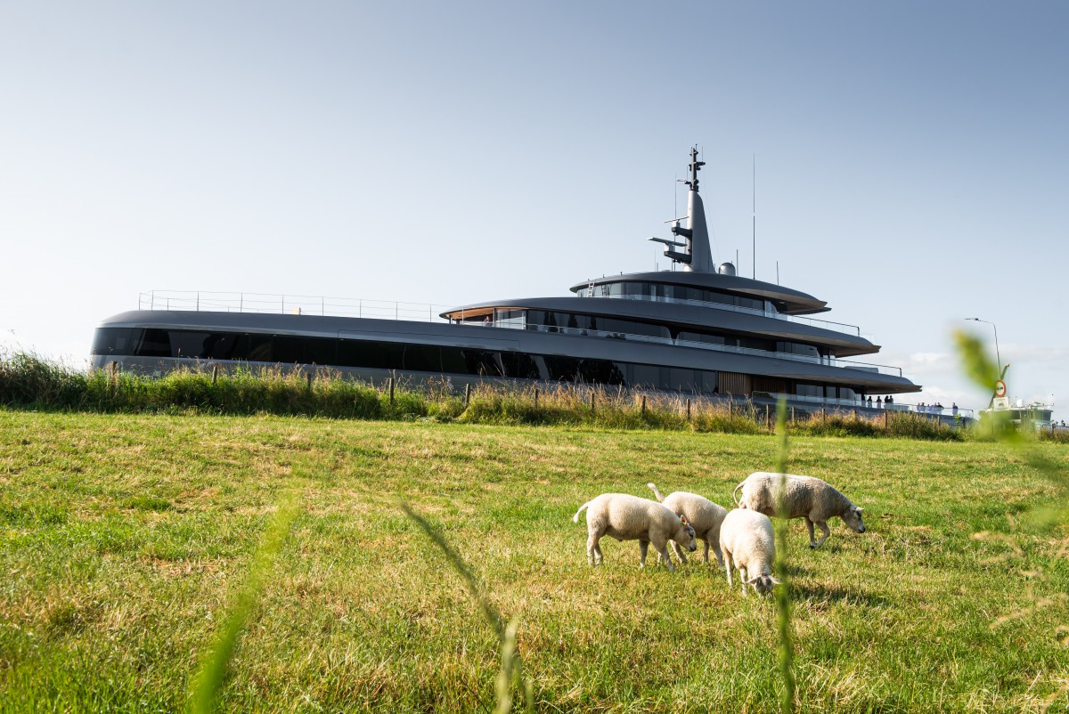 feadship superyacht obsidian