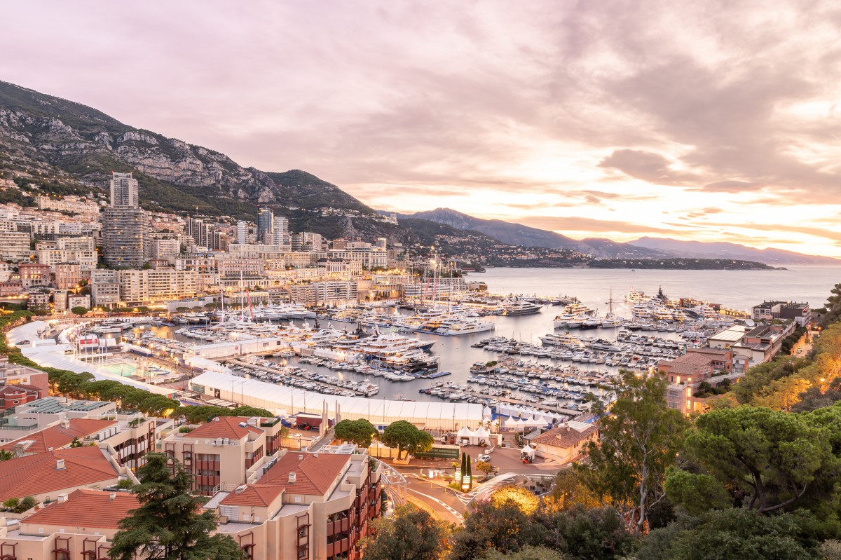 monaco yacht show 2023 hours