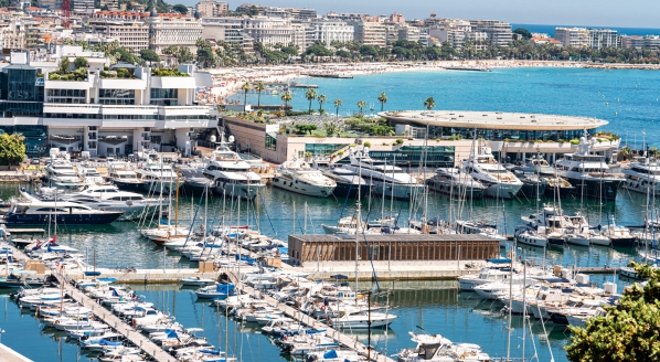 Image for French bill proposed for 50-metre-plus superyachts 