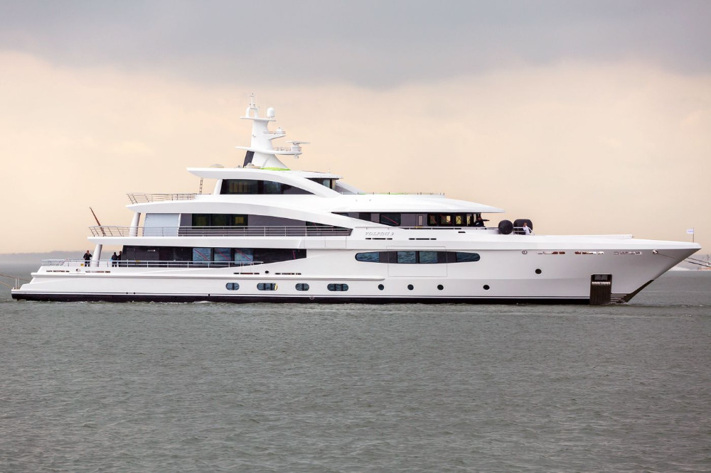 Image for article Amels delivers first hybrid superyacht