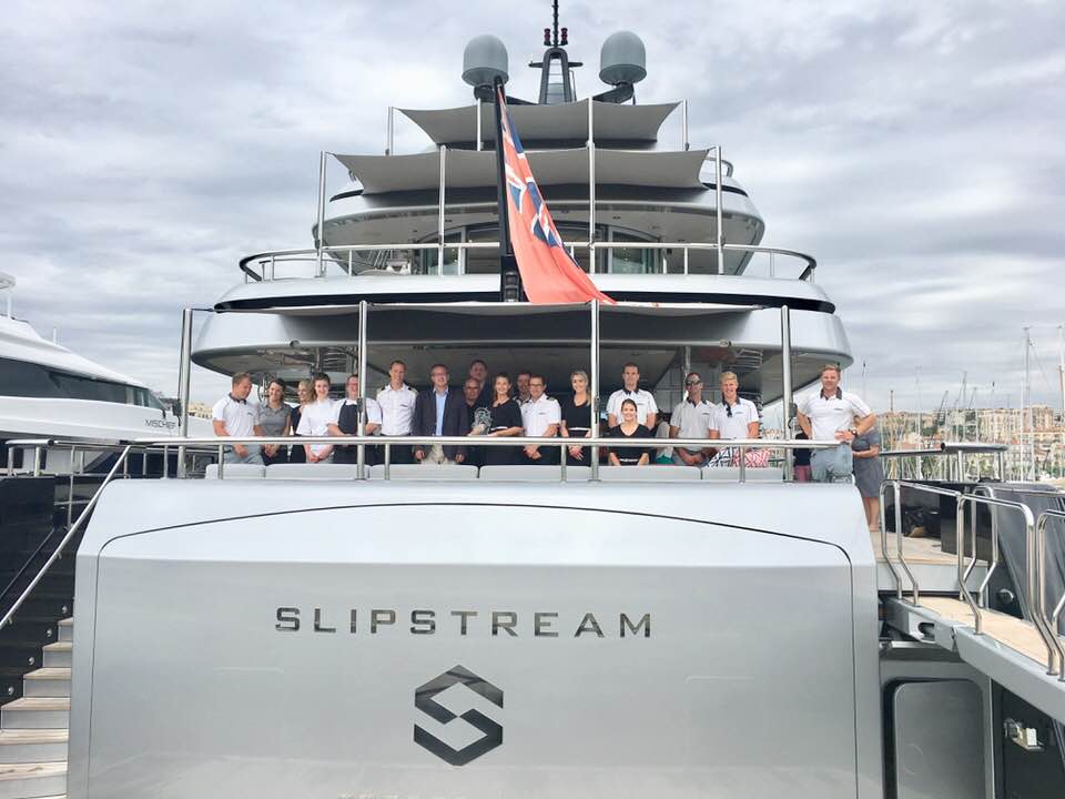 Image for article M/Y 'Slipstream' collects donations for Barbuda