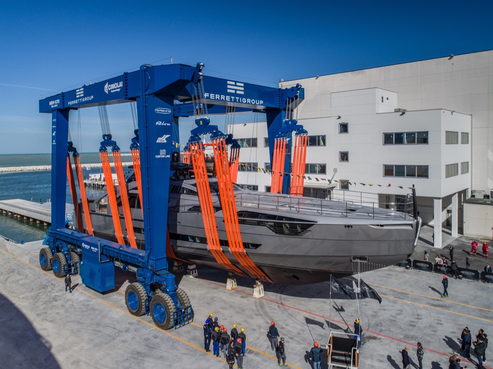 Image for article Pershing launches the first unit of its new flagship superyacht