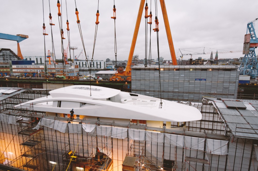 Image for article Work progresses on M/Y 'Black Shark'