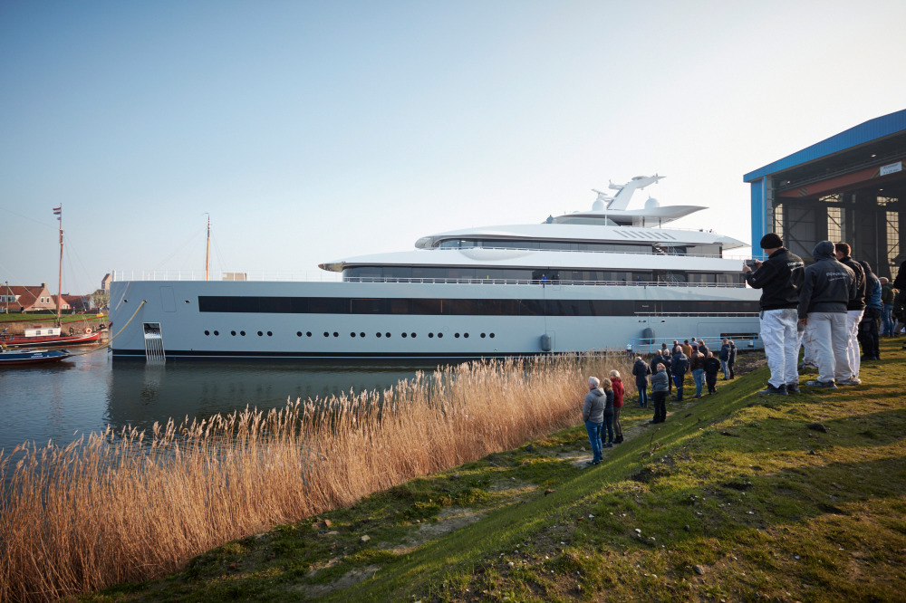 Image for article Feadship launches new 100m superyacht