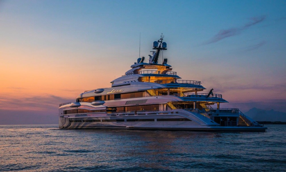 Image for article Benetti delivers 107m M/Y 'LANA'