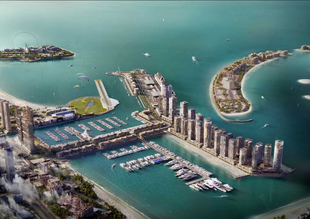 Image for article Dubai Harbour Marina welcomes first superyacht
