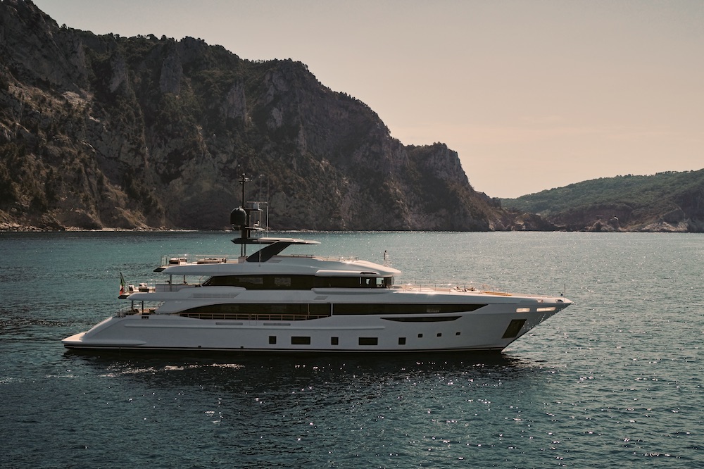 Image for article A buyer's guide to the 40-50m motoryacht segment