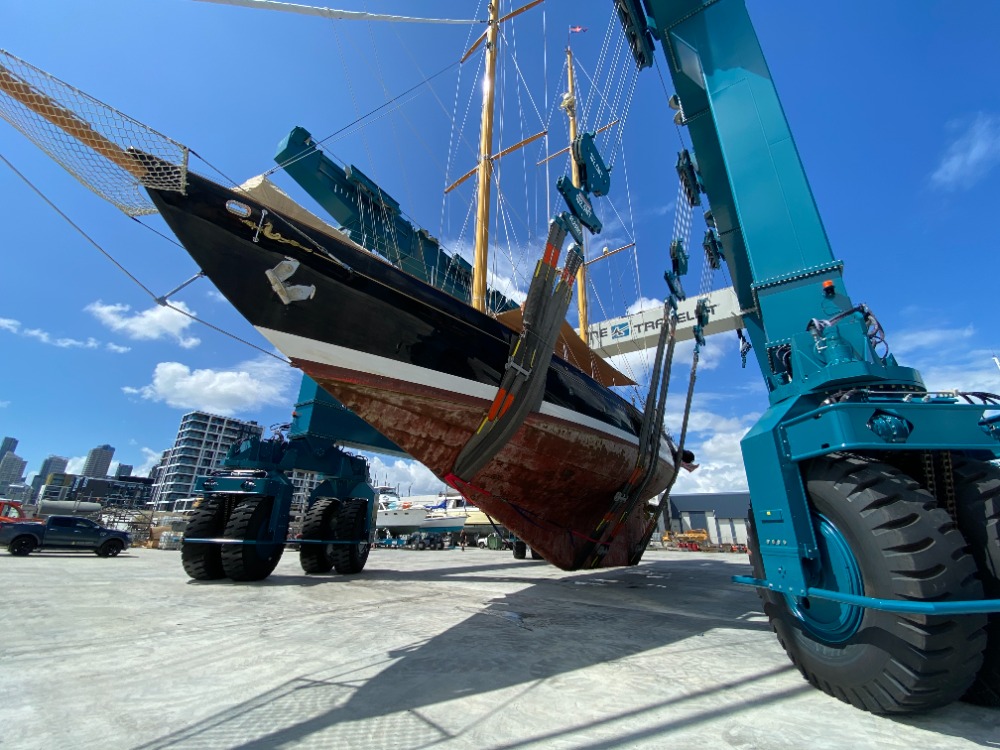 Image for article New 820-tonne travel lift operational at Orams Marine