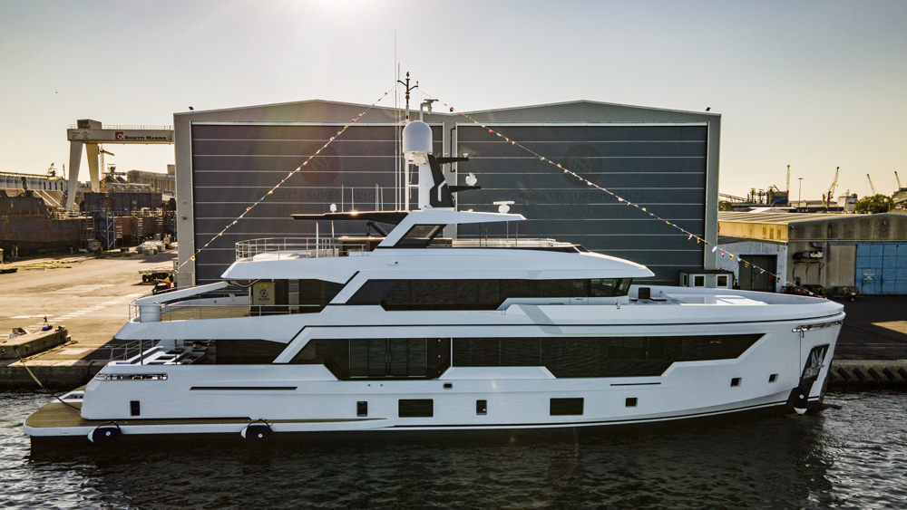 Image for article Rosetti Superyachts launches RSY 38m EXP