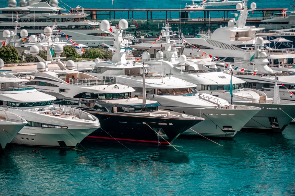 Image for article What do you think of yacht management?