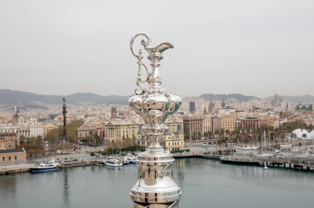 Emirates Team New Zealand to build hydrogen-powered foiling chaseboat