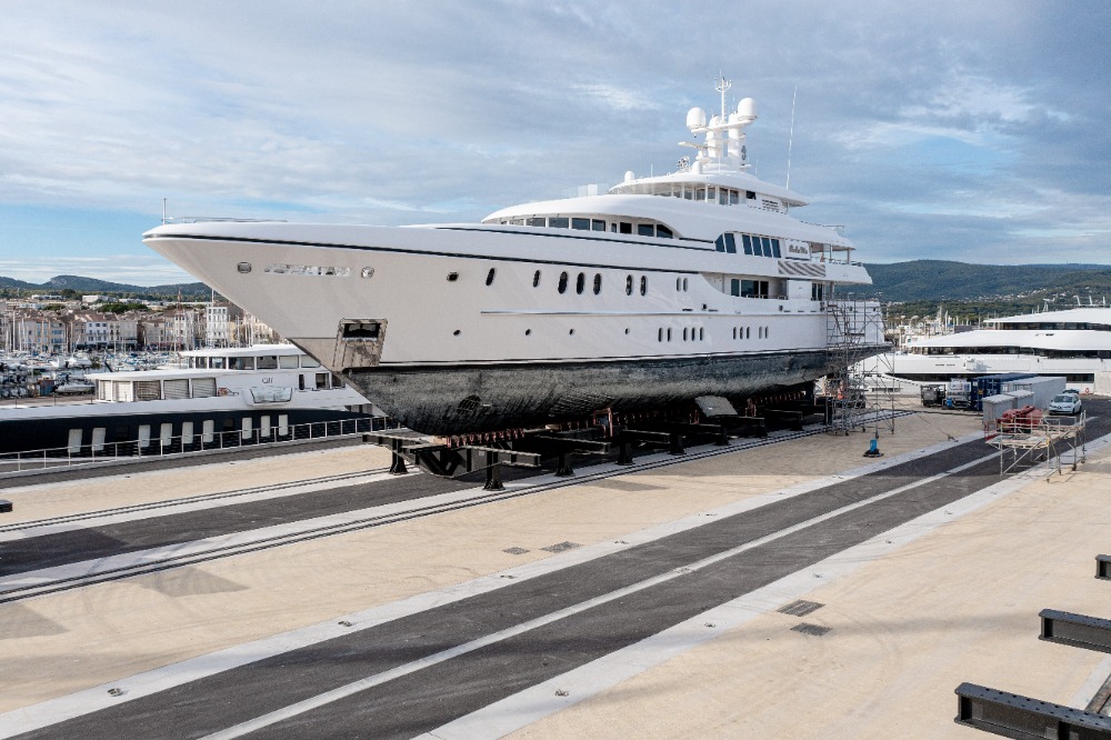 Image for article MB92 La Ciotat inaugurates 4300-tonne shiplift