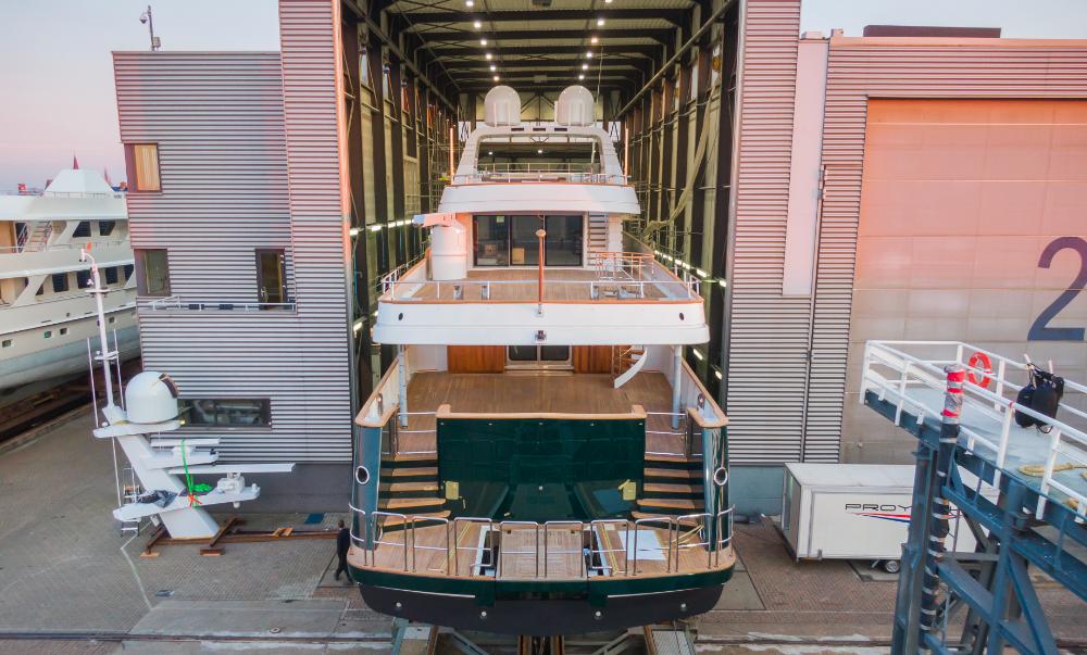 Image for article M/Y Legacy V relaunched as Emerald